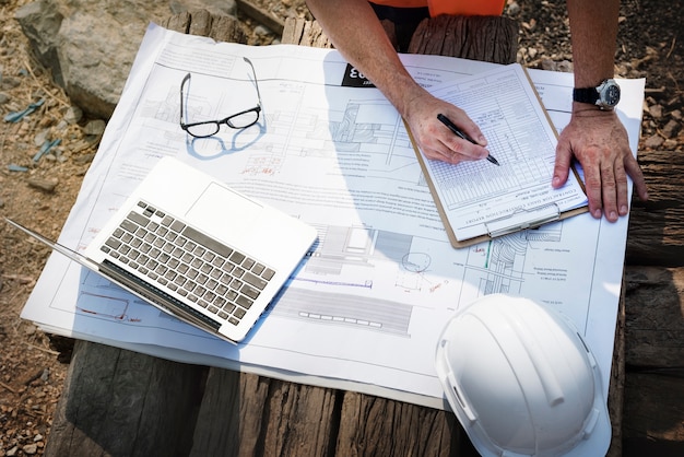 site-engineer-construction-site_53876-42833
